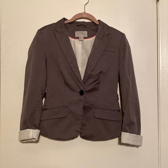 H&M women’s size 4 gray blazer